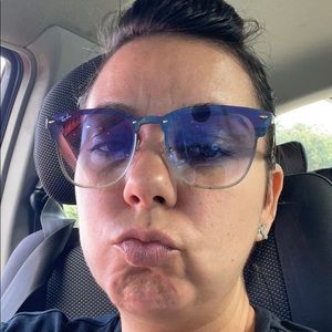 Meet your Posher, Marcella